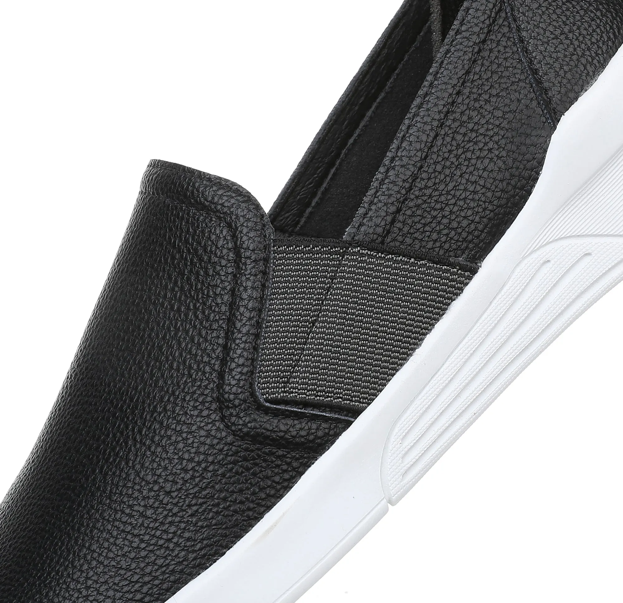 Breezy Kicks Slip-on Sneakers - Black (970.033)