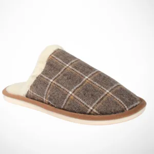 Men Closed Toe House Slipper (Brown)