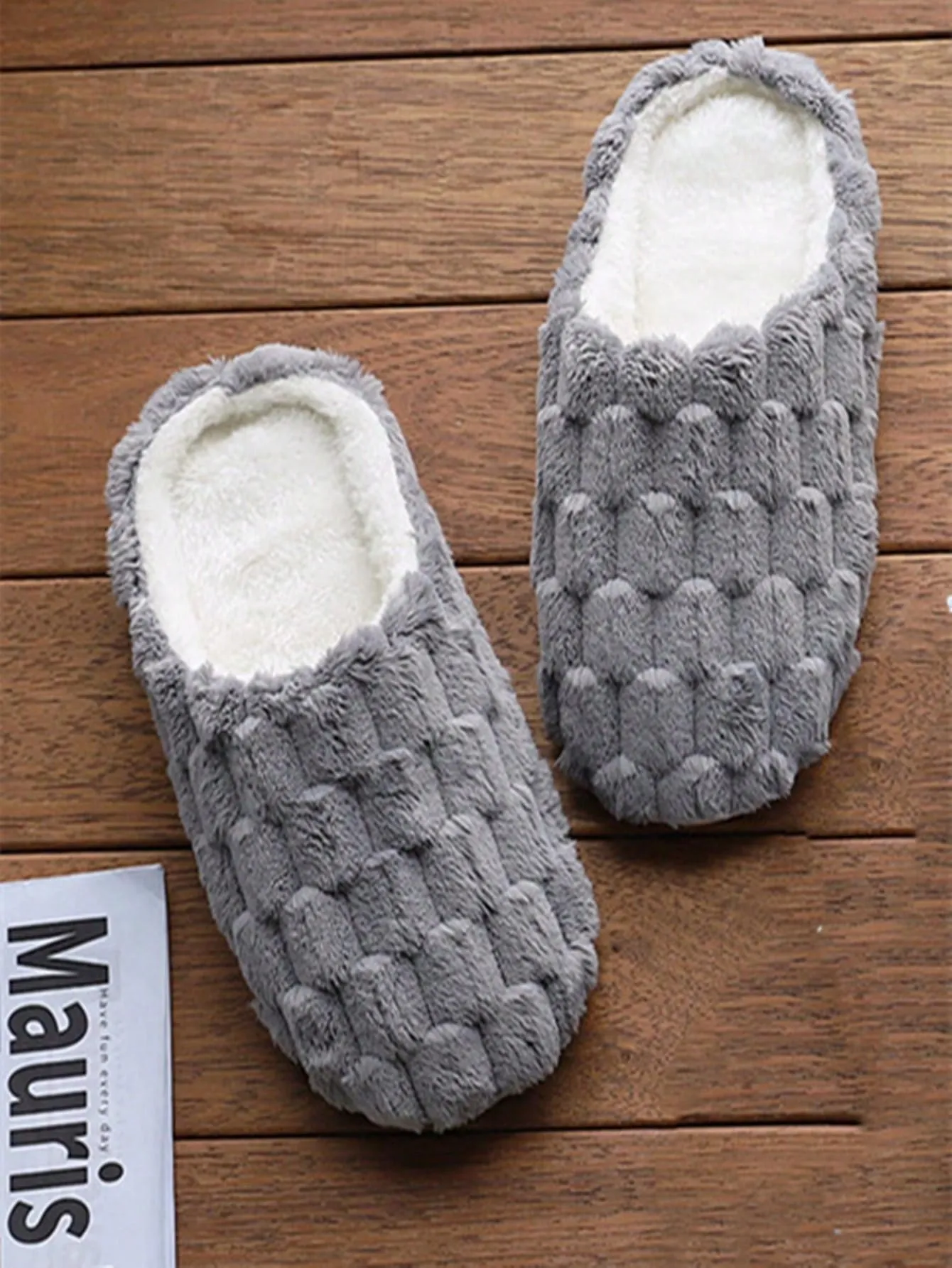 New Men's Soft-sole Indoor Home Slippers, One Pair, Designed For Wooden Floor, Silent, Warm, Lightweight, Japanese-style