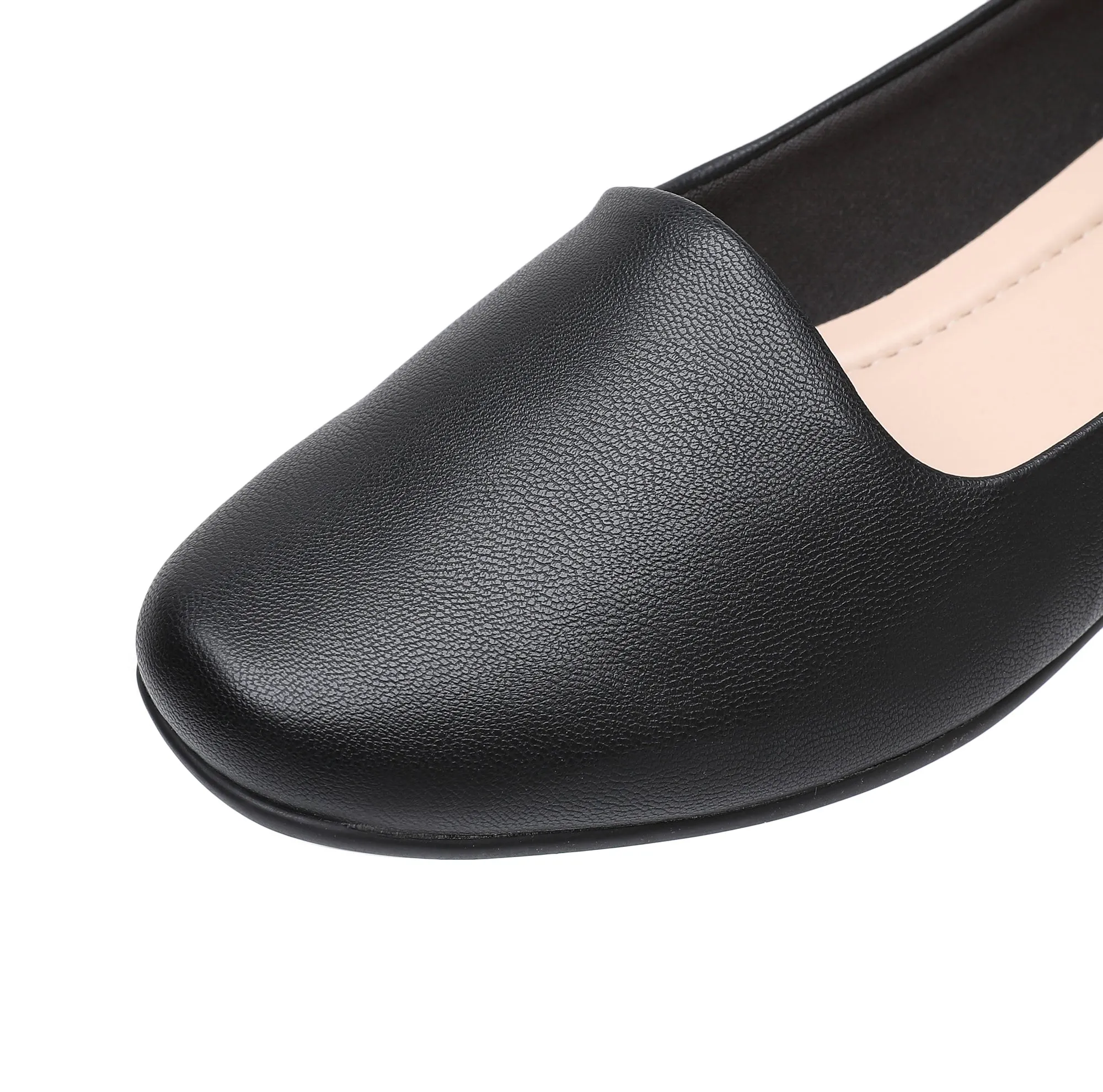 "Graceful Comfort with Black Ballet Flat Shoes" (250.132)