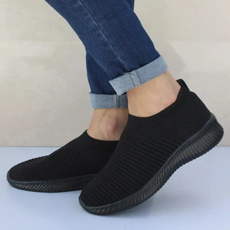 Women Shoes Knitting Sock Sneakers Women Spring Summer Slip On Flat Shoes Women Plus Size Loafers Flats Walking krasovki Famela