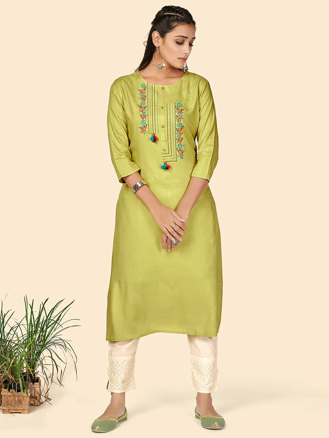 Women'S Embroidered Straight Rayon Light Green Stitched Kurta