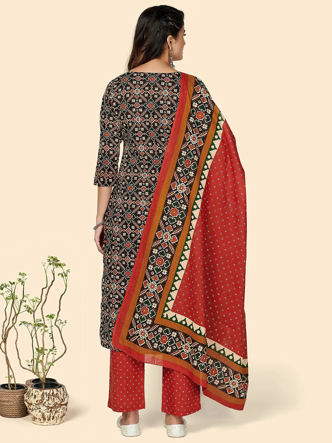 Women'S Patola Print & Embroidered Straight Cotton Black Stitched Kurta Pant With Dupatta