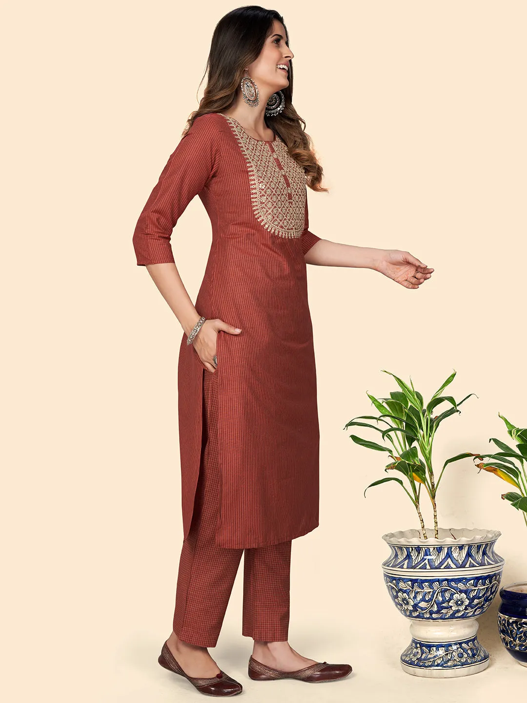 Women'S Print & Sequience Straight Cotton Red Stitched Kurta Pant With Dupatta