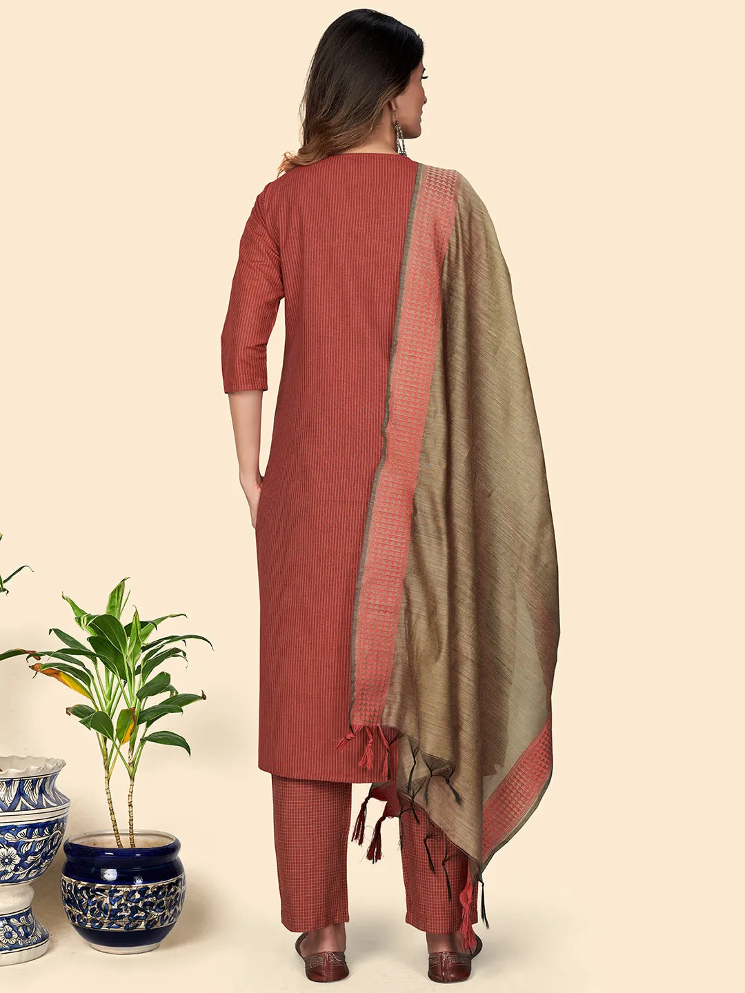 Women'S Print & Sequience Straight Cotton Red Stitched Kurta Pant With Dupatta