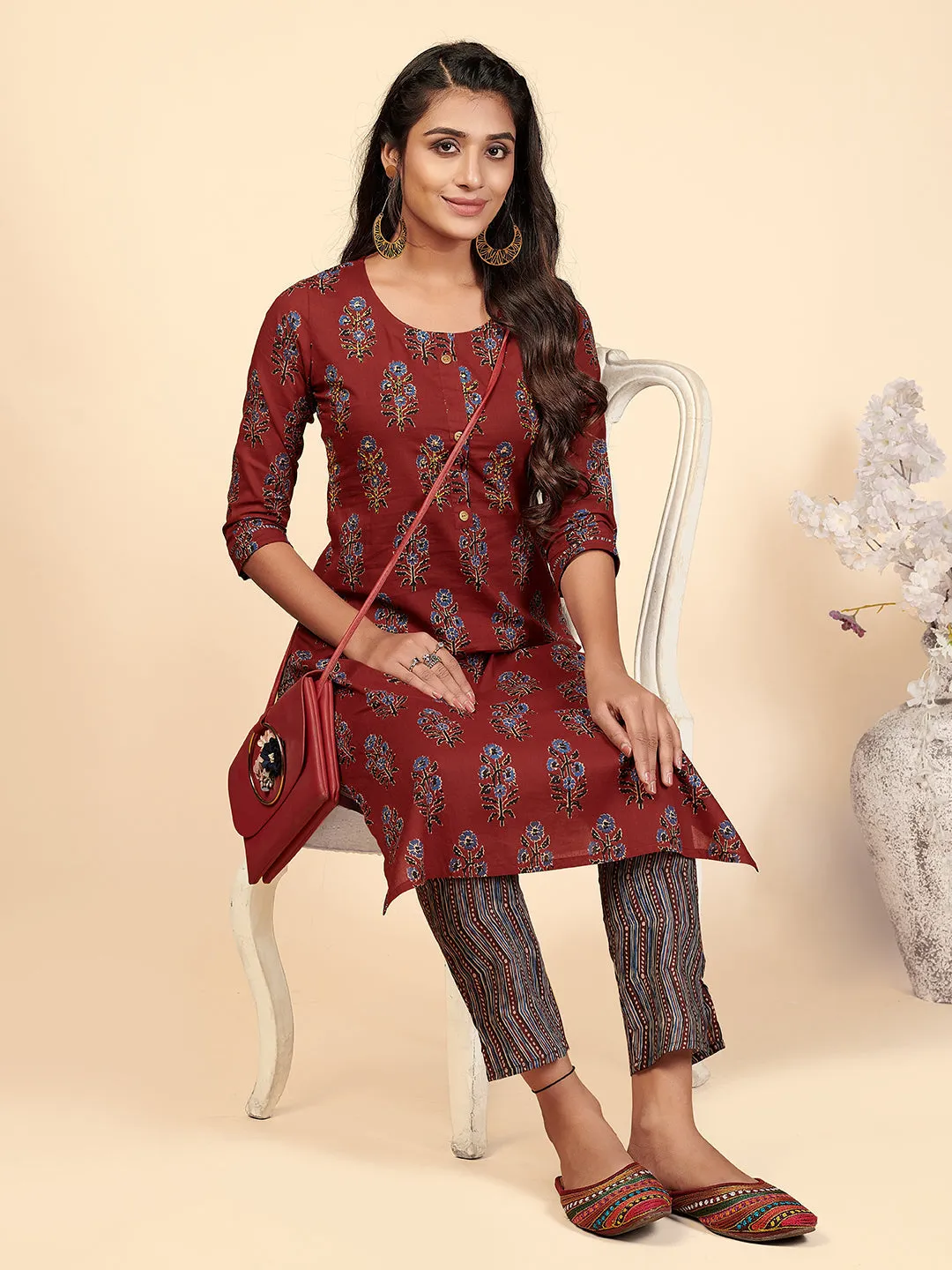 Women'S Printed & Hand Work Straight Cotton Maroon Stitched Kurta With Pant