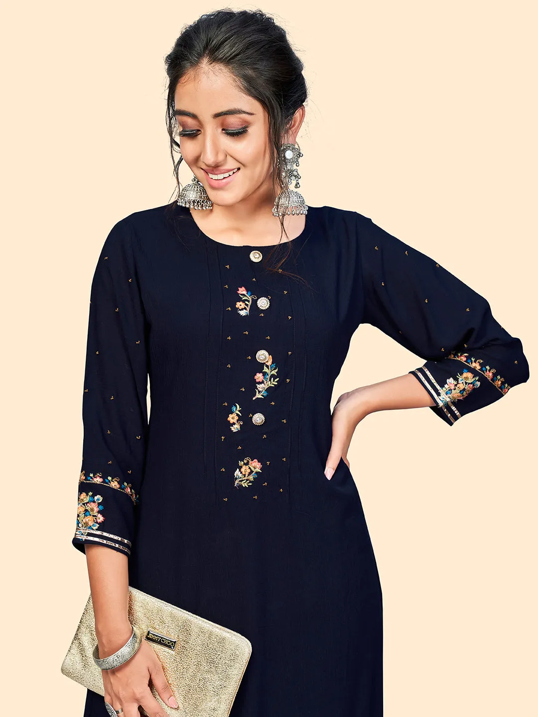 Women'S Viscose Embroidered Straight Stitched Kurta